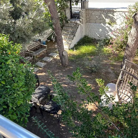 With Private Pool In Alacati ヴィラ *