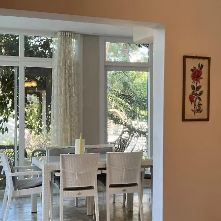 With Private Pool In Alacati Cesme